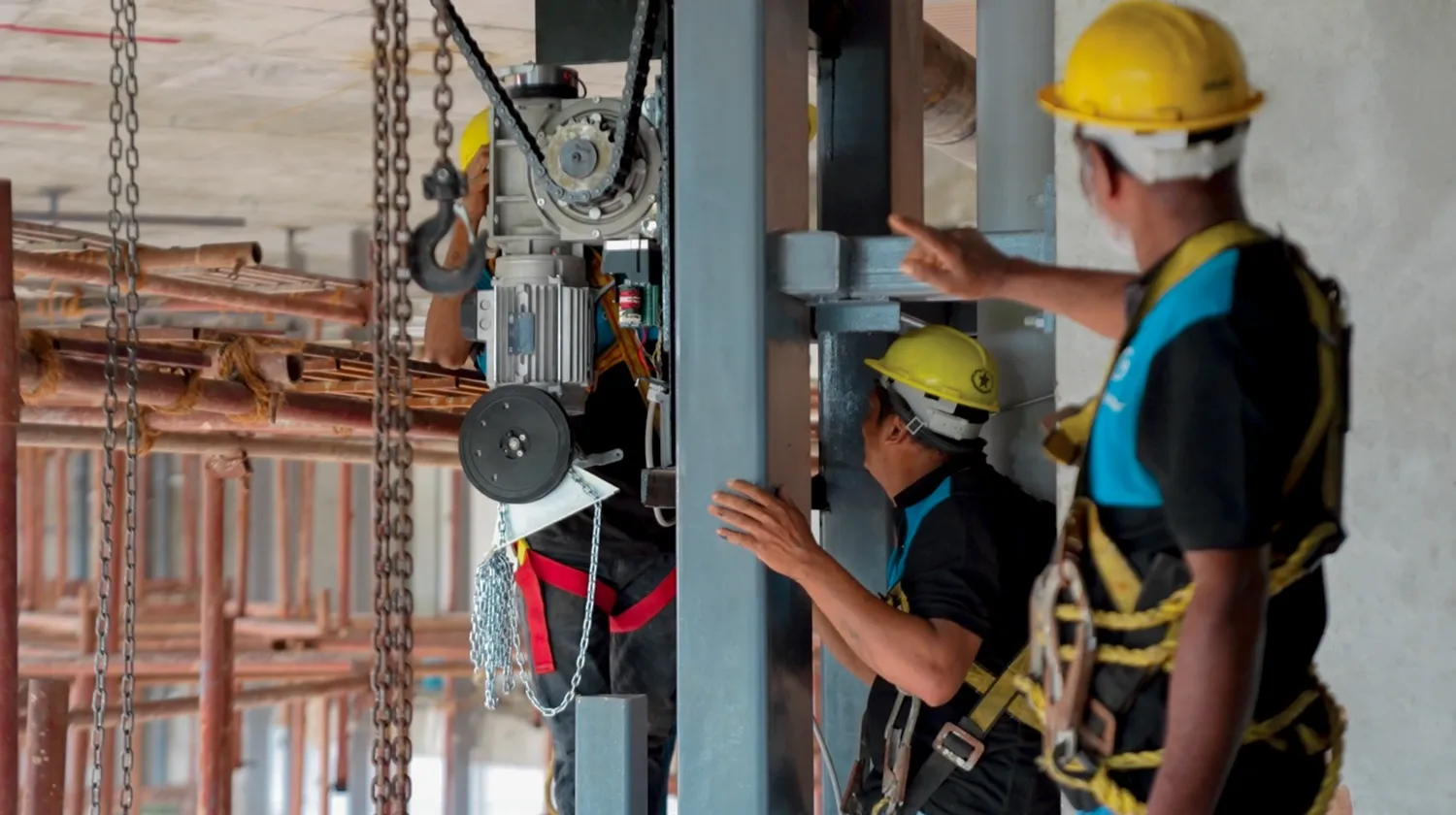 Glide Master factory and installation gallery